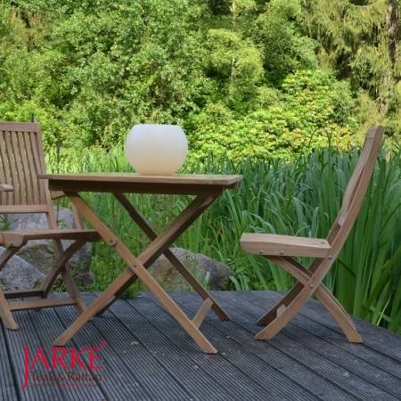 Ergonomischer Klappstuhl mit Armlehnen, gefertigt aus Premium Teak