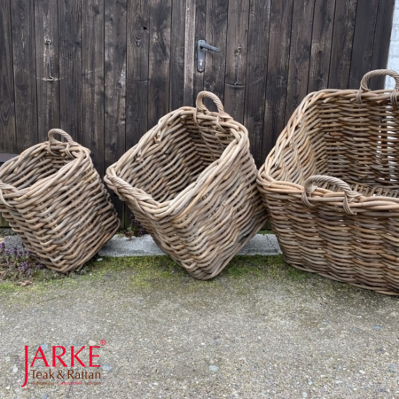 Rattan & Kubu Sofa, Sessel, Körbe, Pflanzenkübel u.v.m